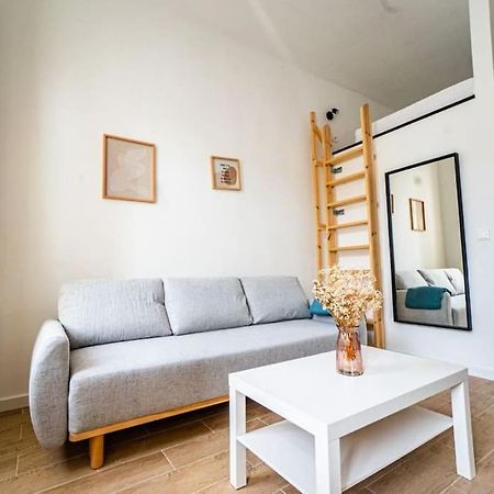 Stylish Apartment In Warschau Exterior foto