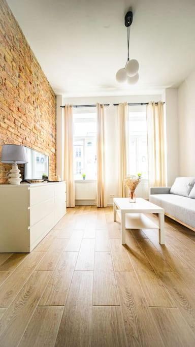 Stylish Apartment In Warschau Exterior foto
